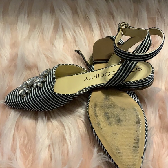 Black sparkle flats. - Picture 4 of 5